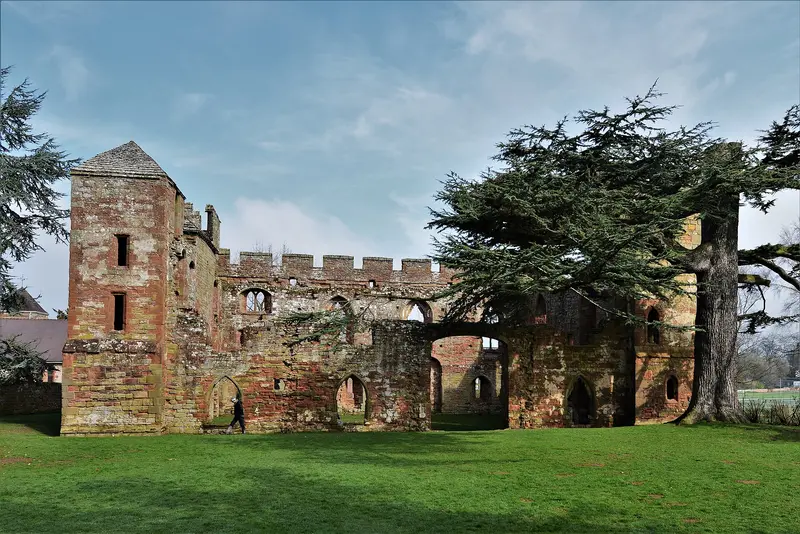 Acton Burnell Castle: Acton Burnell Castle