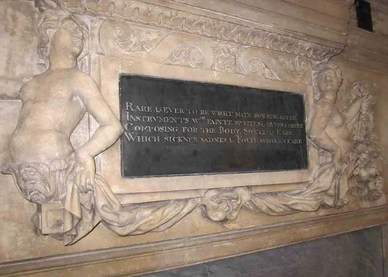 Apethorpe Palace: Overmantle in the gallery at Apethorpe Palace, with inscription composed by Mary Mildmay Fane, Countess of Westmorland: Rare & ever to be wisht maye sownde heere 