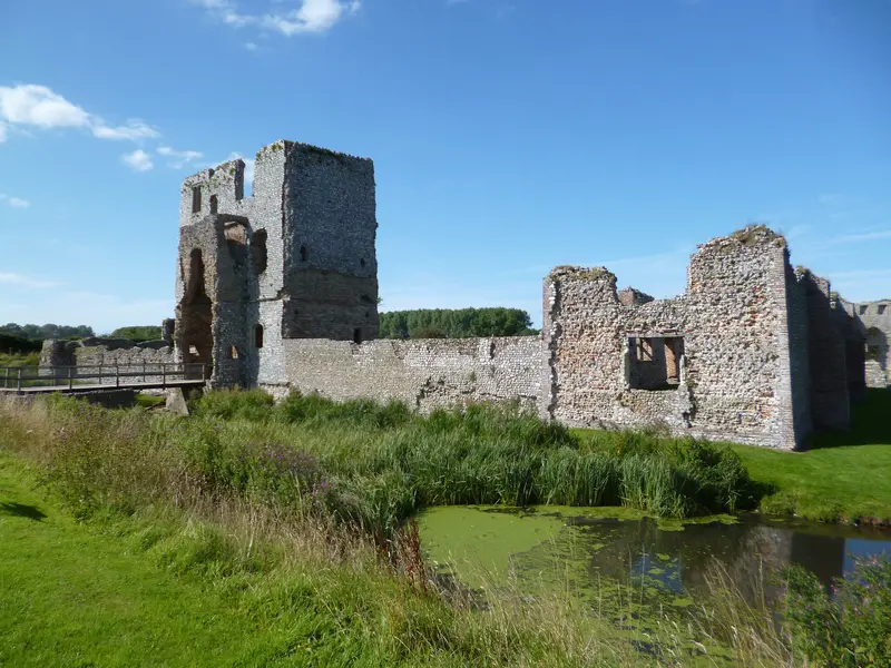 Baconsthorpe Castle: Baconsthorpe Castle .mw-parser-output .messagebox{margin:4px 0;width:auto;border-collapse:collapse;border:2px solid var(--border-color-progressive,#6485d1);bac