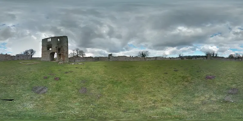 Baconsthorpe Castle: Panorama of inside of the castle.