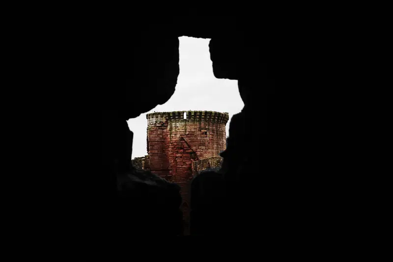 Bothwell Castle: This is a photo of listed building number