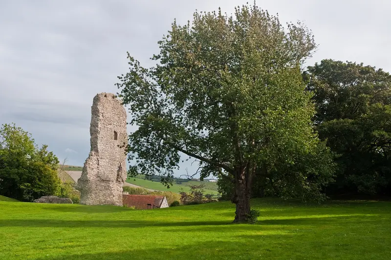 Bramber Castle: Bramber Castle, West Sussex, England, 14 Sept. 2011