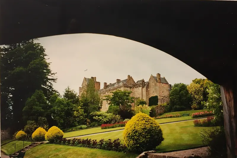 Brodick Castle: This is a photo of listed building number