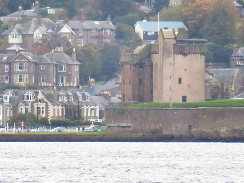 Broughty Castle: Across the water to Broughty Castle