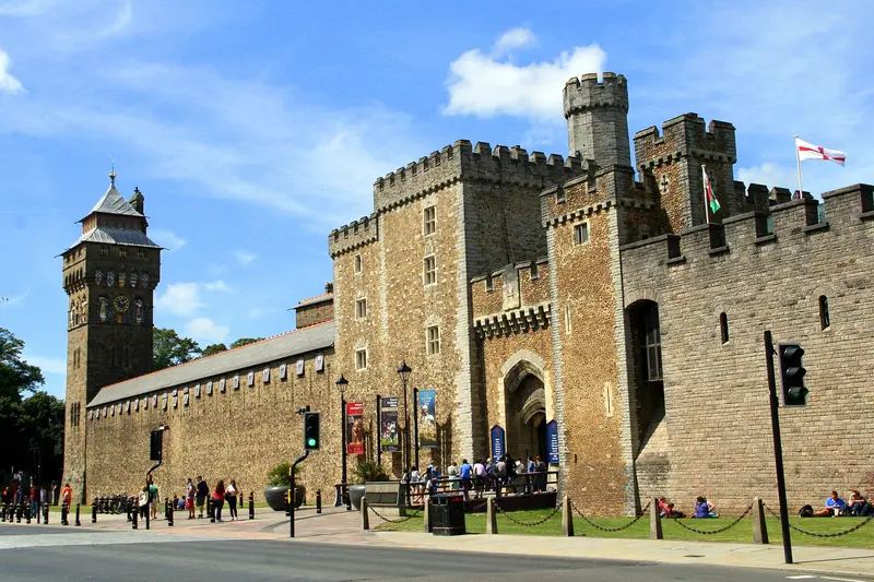 Cardiff Castle: Cardiff Castle