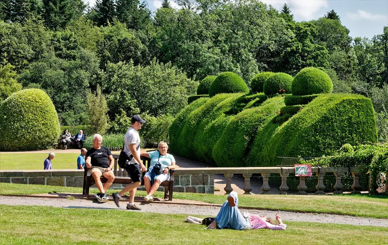 Craigievar Castle: The tower castle of Craigievar with its beautiful gardens.