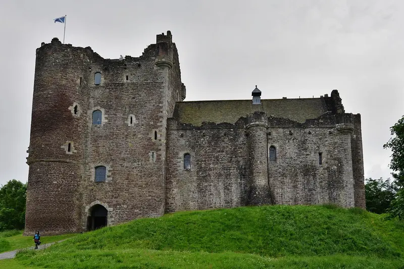 Doune Castle & Roman Camp: Doune Castle