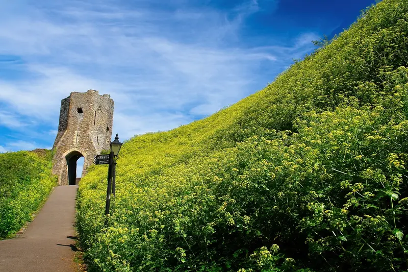 Dover Castle: Entrance to Dover Castle's main area as you come in from the car park. According to the Kent council website, this was built somewhere in the 1200s.