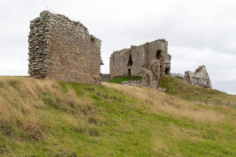 Duffus Castle: Duffus Castle