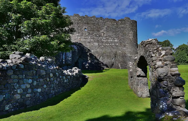 Dunstaffnage Castle & Chapel: Dunstaffnage Castle