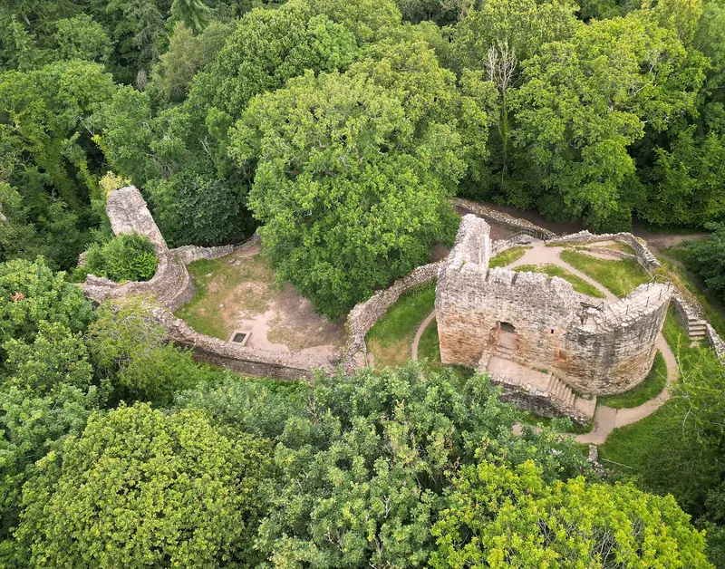 Ewloe Castle: default
