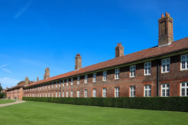 Hampton Court Palace