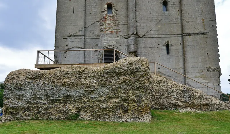 Hedingham Castle: Castle Hedingham: The Norman keep; the west entrance