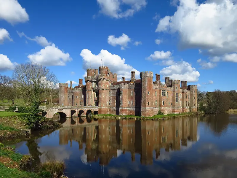 Herstmonceux Castle: Herstmonceux Castle, East Sussex, England. View from the south-east. .mw-parser-output .messagebox{margin:4px 0;width:auto;border-collapse:collapse;border:2px 