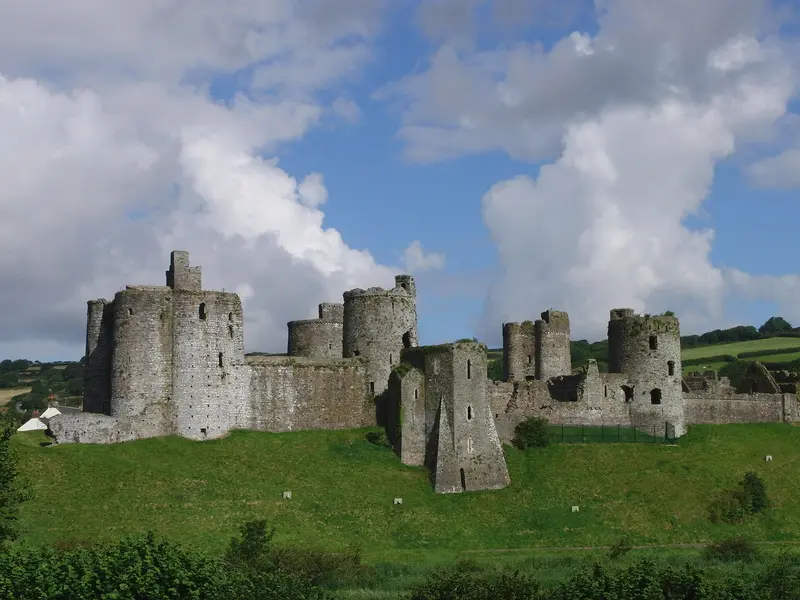 Kidwelly Castle: This is a photo of listed building number