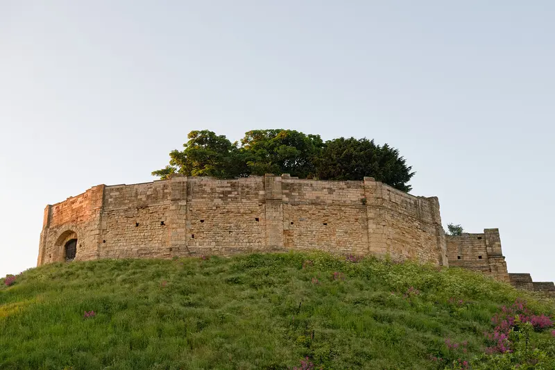 Lincoln Castle: Lincoln: Lincoln Castle, South Wall