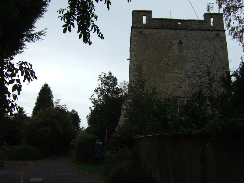 Longthorpe Tower: Longthorpe Tower in Peterborough