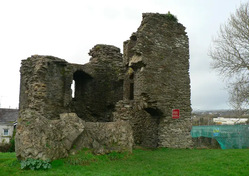 Loughor Castle: Loughor Castle