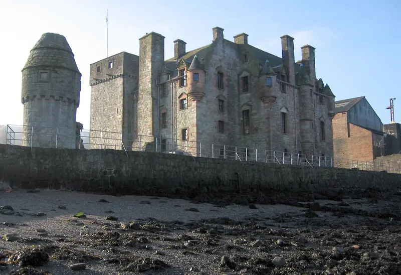 Newark Castle, Port Glasgow: Newark Castle, Port Glasgow seen from the shore to its north east, showing the renaissance mansion with its west wing connecting to the original tower 
