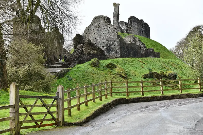 Okehampton Castle: Okehampton Castle