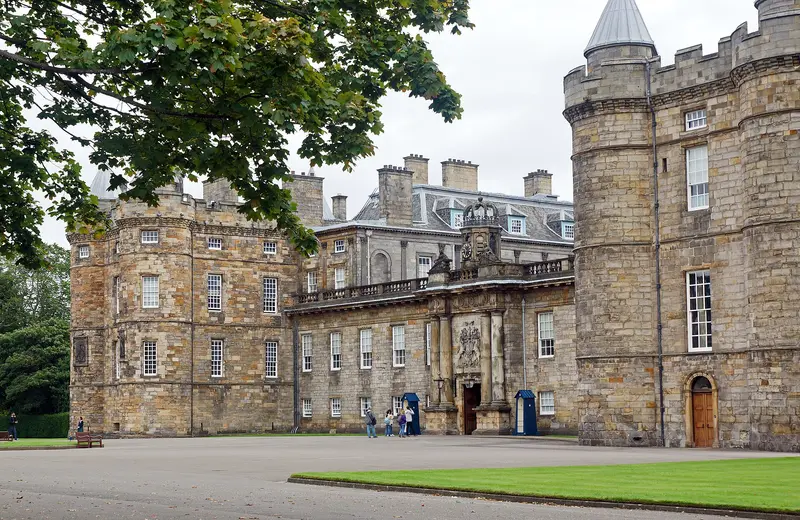 Palace of Holyroodhouse: 2017-08-26 09-09 Schottland 041 Edinburgh, Palace of Holyroodhouse