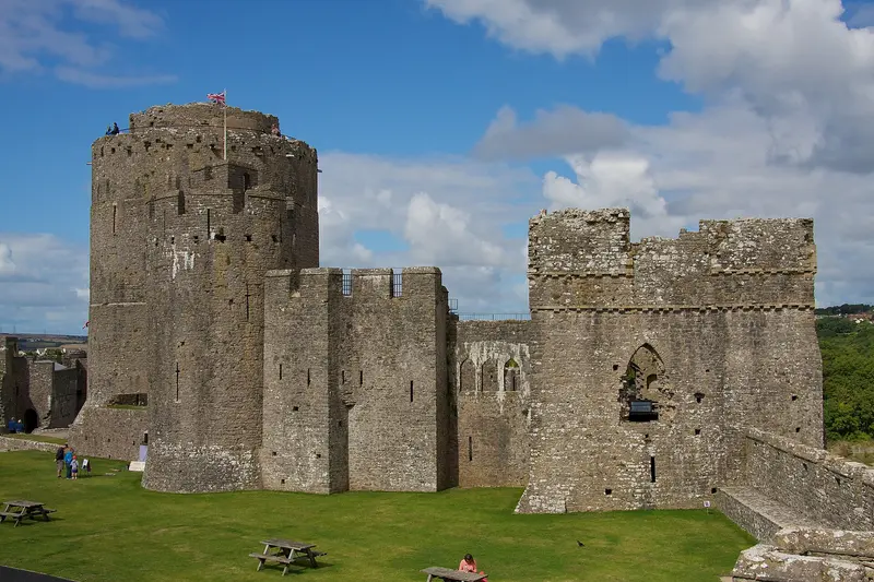 Pembroke Castle: August 23, 2014