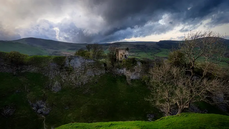 Peveril Castle: Castleton, Peveril Castle.