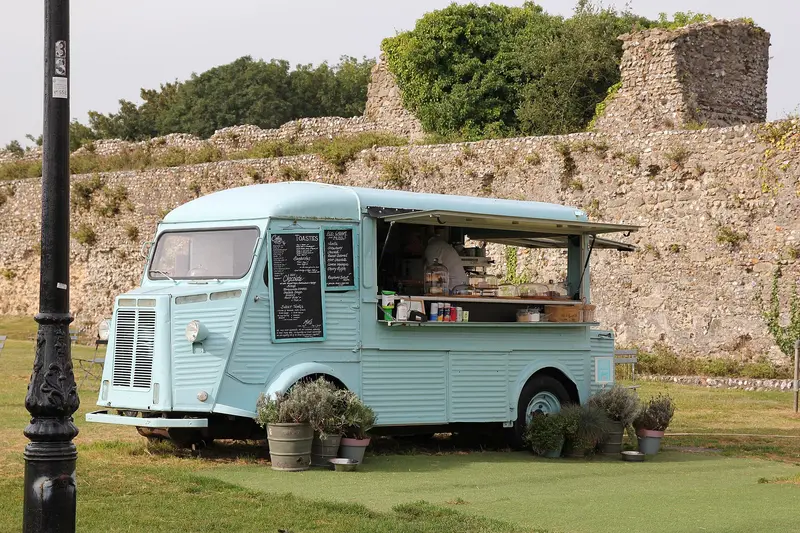 Portchester Castle: Cafe Van at Portchester Castle