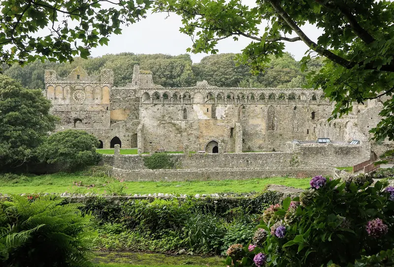 St Davids Bishop's Palace: This is a photo of listed building number