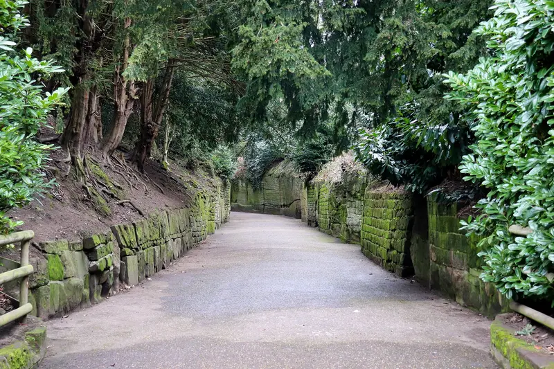Warwick Castle: Former driveway entrance, Warwick Castle, Warwick